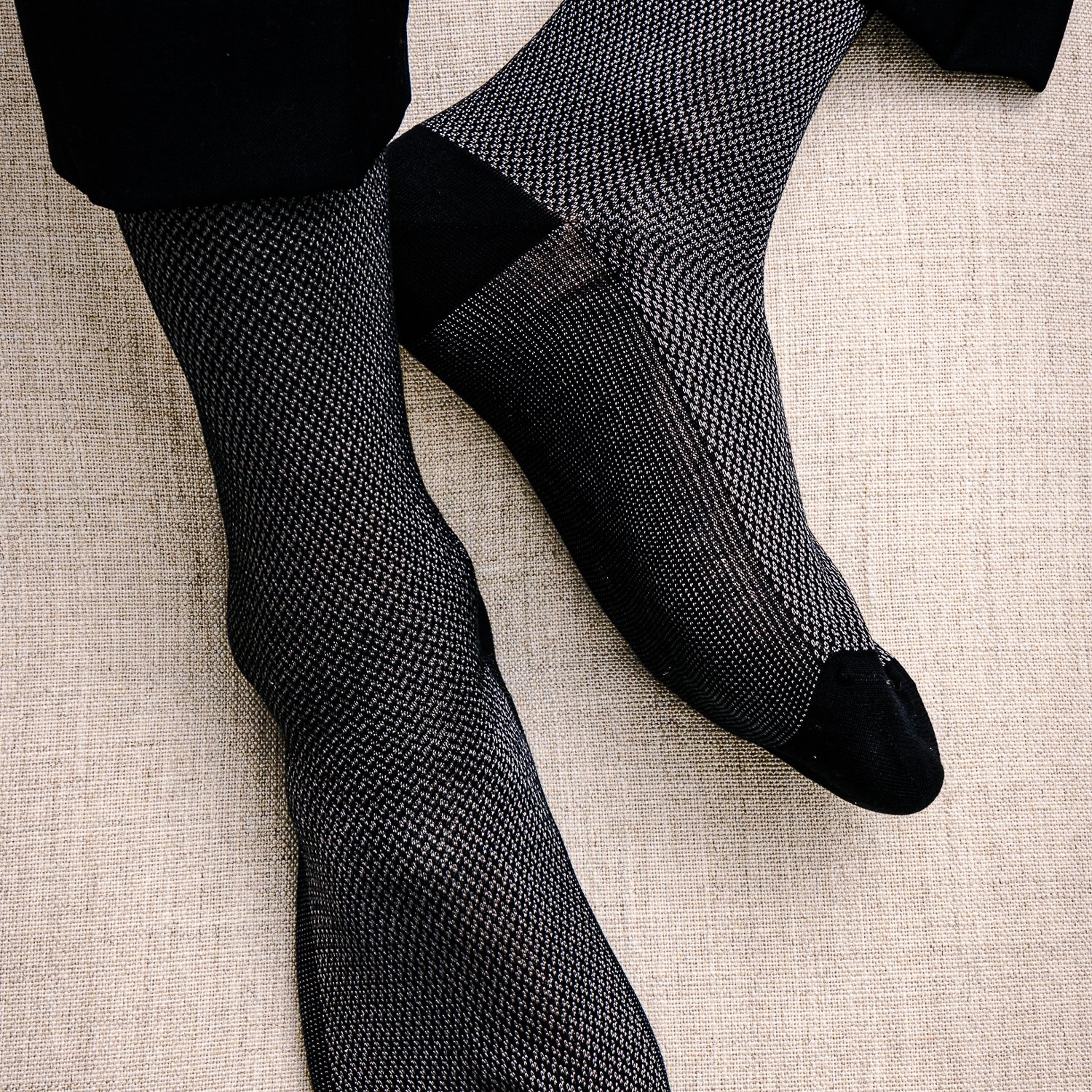 Hand-linked toe and heel